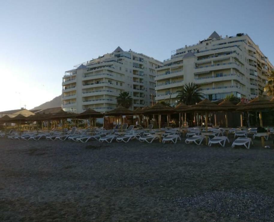 Appartamento First Beach Line Marbella Esterno foto